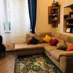 Monem’s House portello